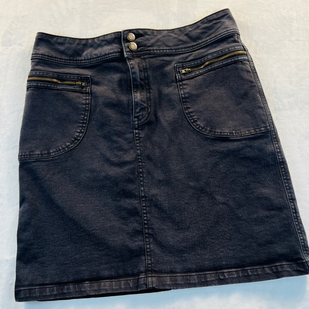 Prana Charcoal Gray Organic Cotton Denim Mini Skirt Size 10 Zipper Pockets